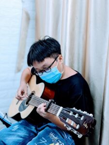 lop guitar binh chanh